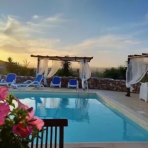 https://sa-corti-de-sa-perda.in-sardinia.net
